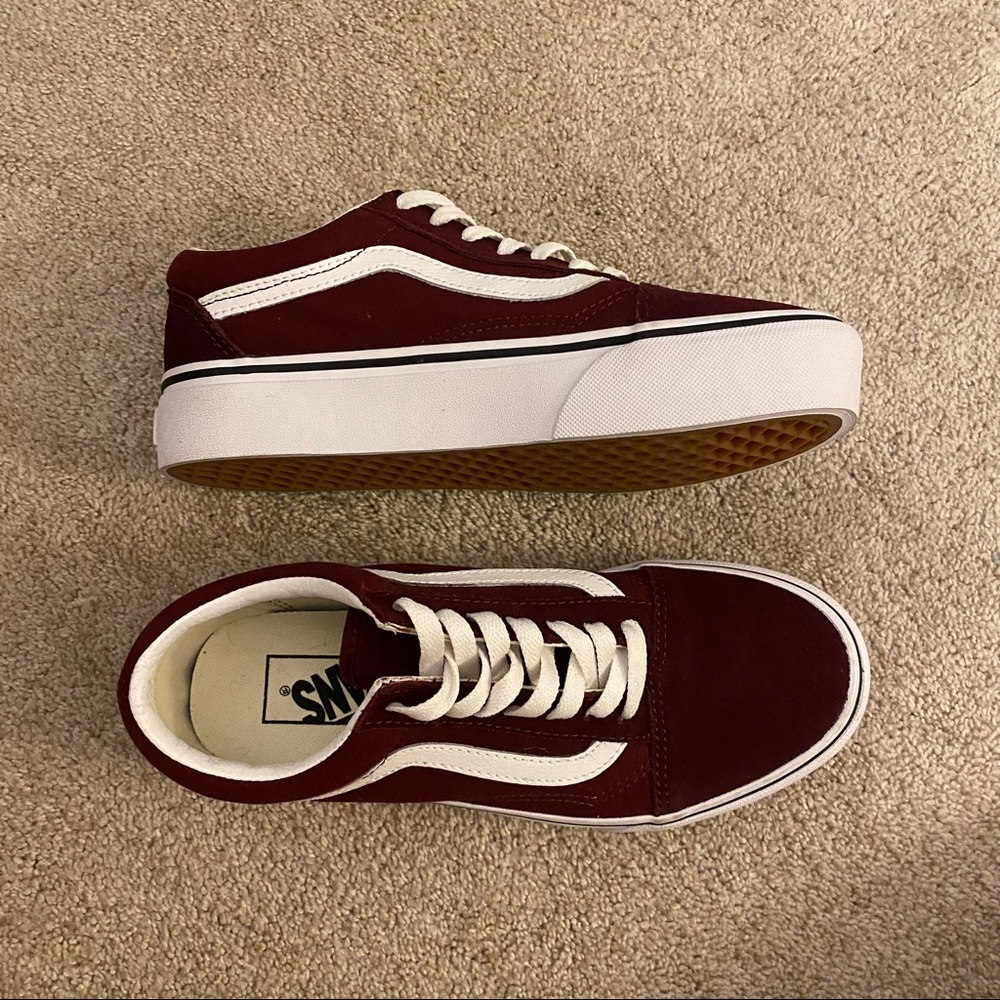 Maroon suede Vans never been worn